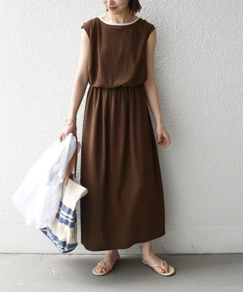 SHIPS / シップス ロング・マキシ丈ワンピース | 《予約》SHIPS any:〈洗濯機可能〉ブラウジング バイカラー フレンチスリーブ ワンピース | 詳細24