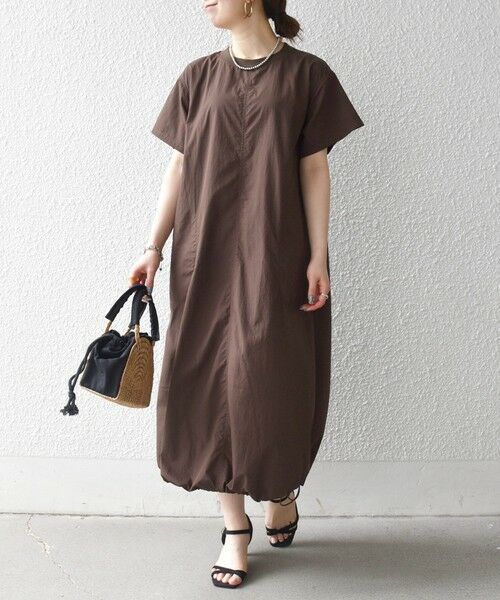 SHIPS / シップス ロング・マキシ丈ワンピース | 《予約》SHIPS any:〈多機能/洗濯機可能〉シェルテック ドロスト ロング ワンピース | 詳細18