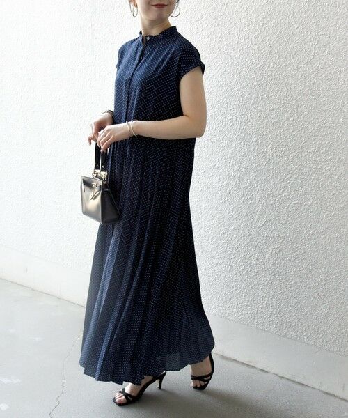 SHIPS / シップス ロング・マキシ丈ワンピース | 《予約》SHIPS any:〈手洗い可能〉ドット バンドカラー フレンチ プリーツ ロング ワンピース | 詳細12