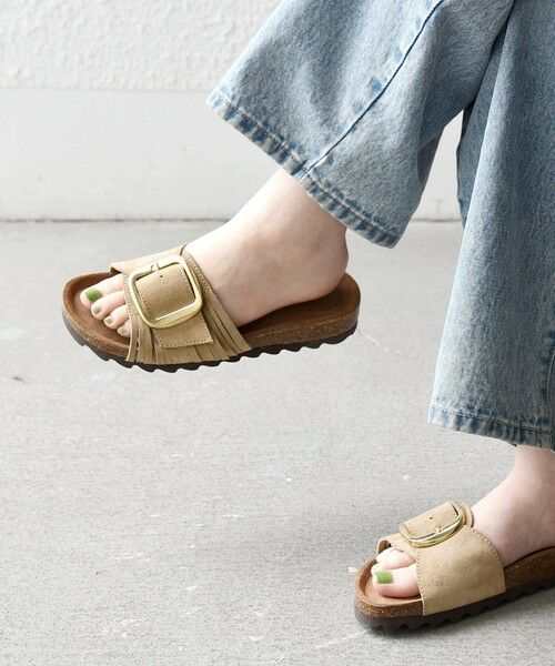 SHIPS / シップス サンダル | 《予約》VINILO: レザー ベルト バックル フリンジ サンダル（ベージュ）