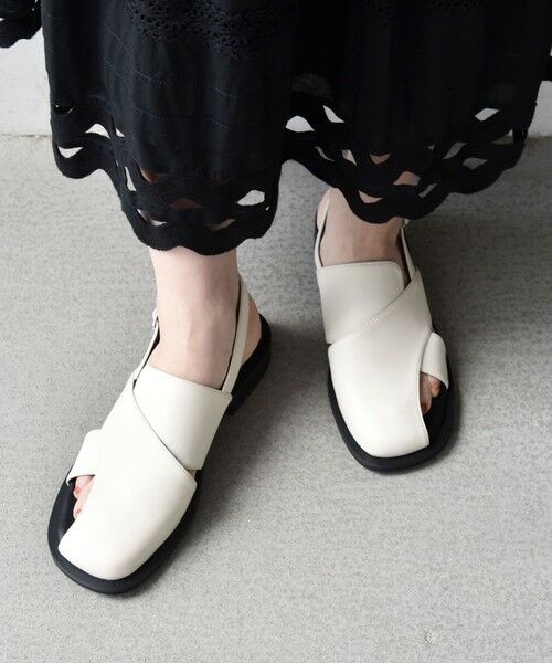 SHIPS / シップス サンダル | 《予約》【SHIPS any別注】ALL BLACK:  バック ストラップ サンダル | 詳細1