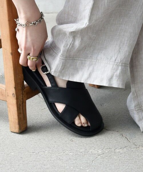 SHIPS / シップス サンダル | 《予約》【SHIPS any別注】ALL BLACK:  バック ストラップ サンダル | 詳細7