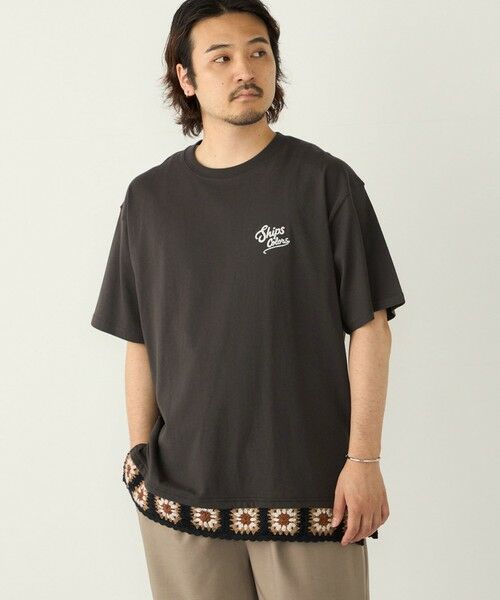 SHIPS / シップス Tシャツ | 《予約》【WEB限定】SHIPS Colors:クロシェニット ロゴ刺繍 Tシャツ◆（ダークグレー）