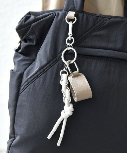 SHIPS / シップス トートバッグ | 《予約》【WEB限定/SHIPS別注】BEAURE:〈撥水〉マルチウェイ チャーム 付き バッグ | 詳細22