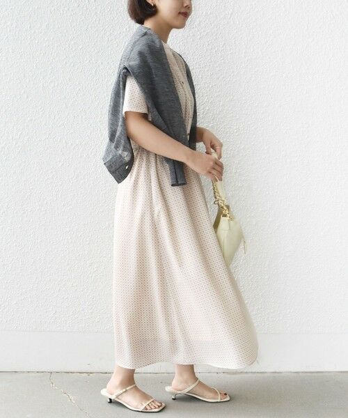 SHIPS / シップス ロング・マキシ丈ワンピース | 〈手洗い可能〉プリント キーネック フレア スリーブ 半袖 ワンピース | 詳細4