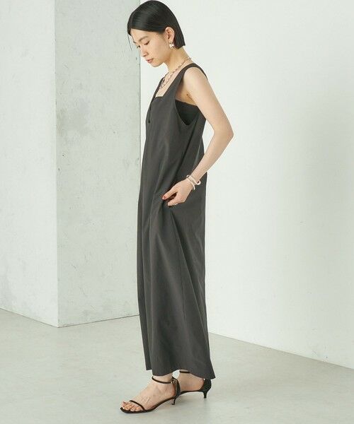 SHIPS / シップス ロング・マキシ丈ワンピース | 《予約》Wai＋:〈接触冷感 / 吸水速乾 / 洗濯機可能〉タイプライター コクーン ワンピース | 詳細3