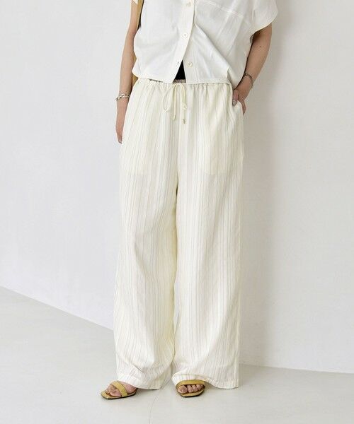 SHIPS / シップス その他パンツ | 《予約》quaranciel:〈手洗い可能〉ストライプ ドロスト イージー ワイド パンツ（オフホワイト）