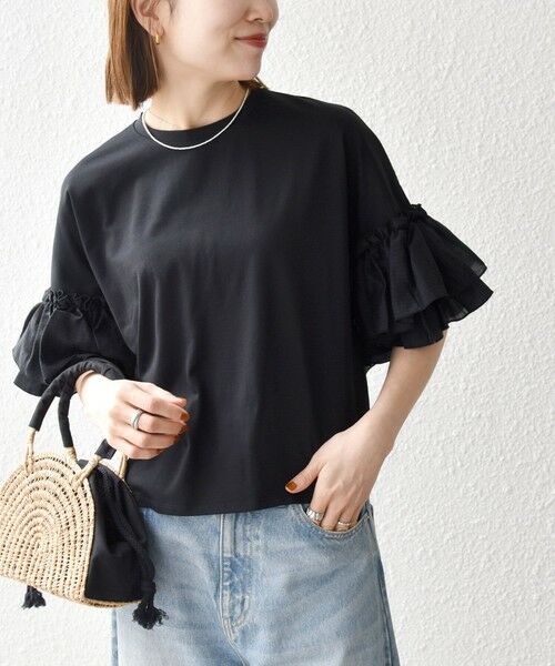SHIPS / シップス Tシャツ | 《予約》SHIPS any:〈洗濯機可能〉フリル スリーブ クルーネック コンパクト TEE（ブラック）