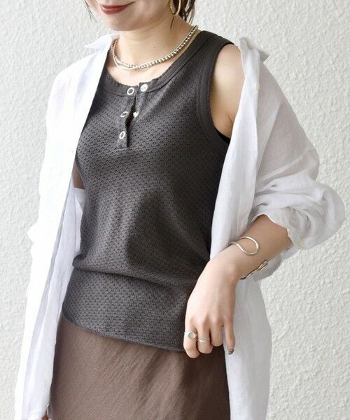 SHIPS / シップス タンクトップ | 《予約》SHIPS any:〈洗濯機可能〉透かし レース ヘンリーネック ノースリーブ タンク | 詳細12