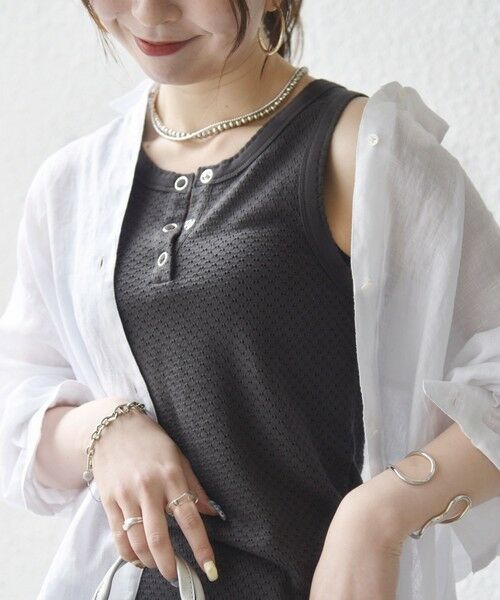 SHIPS / シップス タンクトップ | 《予約》SHIPS any:〈洗濯機可能〉透かし レース ヘンリーネック ノースリーブ タンク | 詳細11
