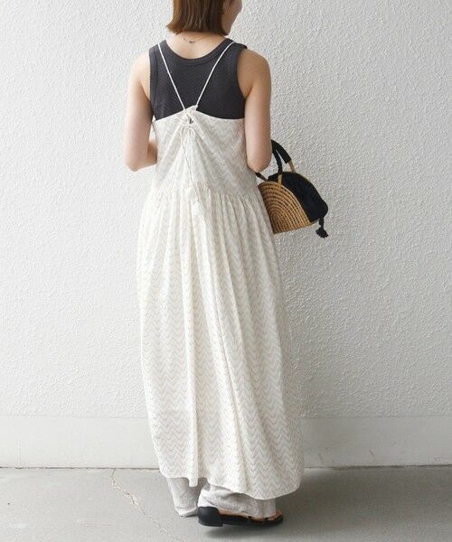 SHIPS / シップス ロング・マキシ丈ワンピース | 《予約》SHIPS any:〈洗濯機可能〉ラメ ジャカード タッセル キャミ ワンピース | 詳細4