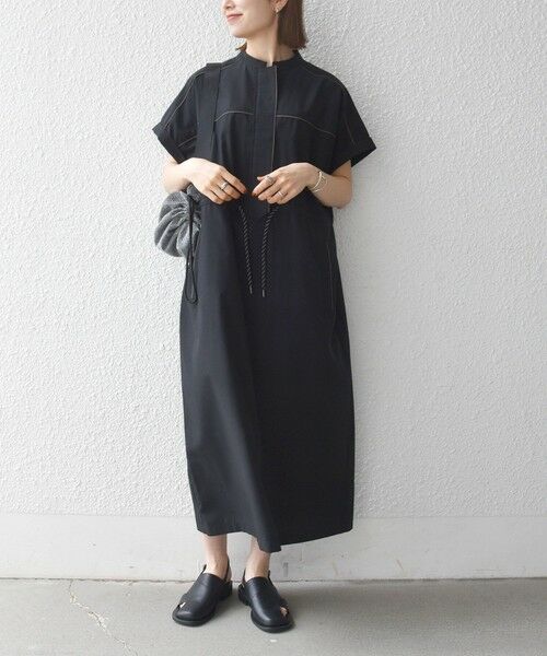 SHIPS / シップス ロング・マキシ丈ワンピース | 《予約》SHIPS any:〈防しわ/接触冷感/洗濯機可能〉ファンクション パイピング ドロスト ワンピース | 詳細1