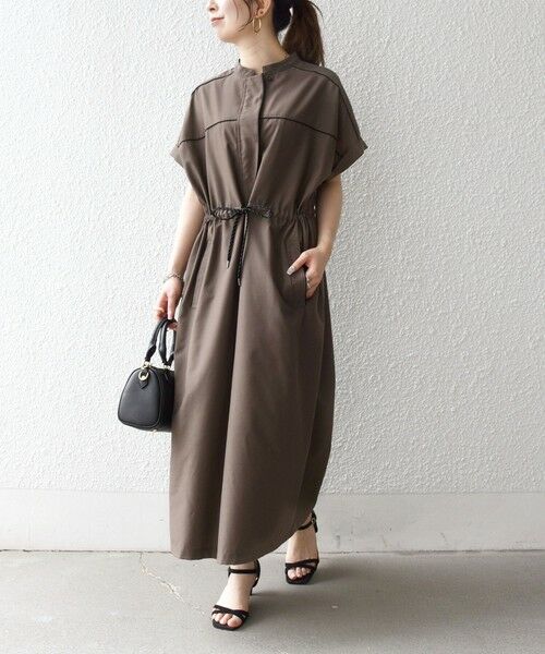 SHIPS / シップス ロング・マキシ丈ワンピース | 《予約》SHIPS any:〈防しわ/接触冷感/洗濯機可能〉ファンクション パイピング ドロスト ワンピース | 詳細13