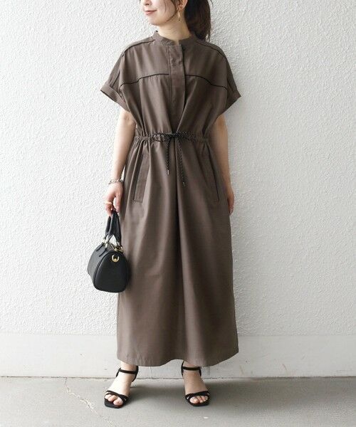 SHIPS / シップス ロング・マキシ丈ワンピース | 《予約》SHIPS any:〈防しわ/接触冷感/洗濯機可能〉ファンクション パイピング ドロスト ワンピース | 詳細14
