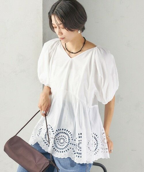 SHIPS / シップス シャツ・ブラウス | 《予約》〈洗濯機可能〉Sohana: シフリー 刺繍 Vネック ペプラム ブラウス | 詳細10