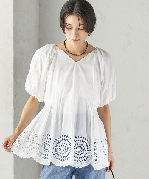 SHIPS / シップス シャツ・ブラウス | 《予約》〈洗濯機可能〉Sohana: シフリー 刺繍 Vネック ペプラム ブラウス | 詳細6