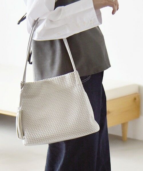 SHIPS / シップス トートバッグ | quaranciel: メッシュ タッセル トート バッグ | 詳細7