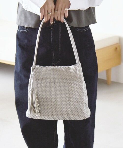SHIPS / シップス トートバッグ | quaranciel: メッシュ タッセル トート バッグ | 詳細8