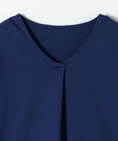 SHIPS / シップス Tシャツ | 《予約》quaranciel:〈接触冷感/汗染み防止加工/洗濯機可能〉Vネック タック ハーフスリーブ TEE | 詳細28
