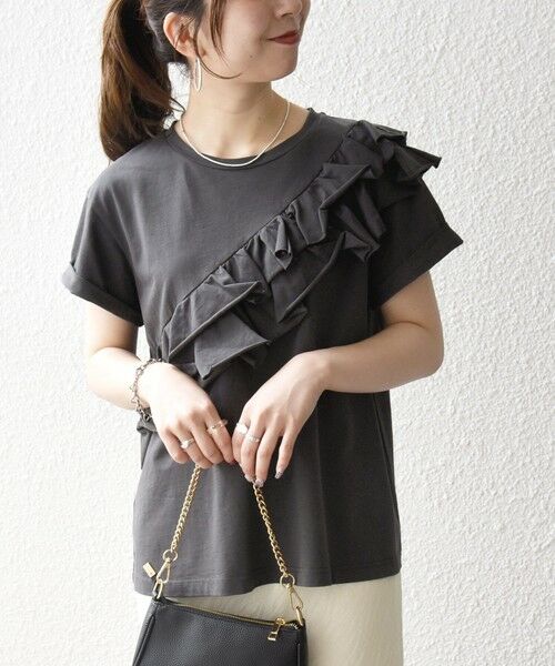 SHIPS / シップス Tシャツ | 《予約》SHIPS any:〈洗濯機可能〉ジャージー フリル TEE（ダークグレー）