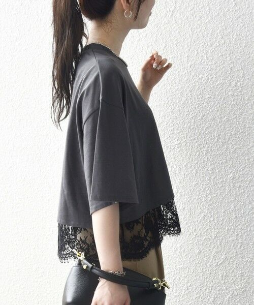 SHIPS / シップス Tシャツ | 《一部追加予約》SHIPS any:〈洗濯機可能〉ジップ レース ヘム ハーフスリーブ TEE(チャコールグレー)