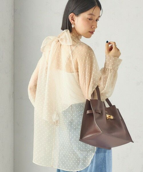 SHIPS / シップス シャツ・ブラウス | 《予約》〈手洗い可能〉オーガンジー フロッキー ドット リボン ブラウス（ナチュラル）