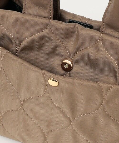 SHIPS / シップス トートバッグ | 《予約》quaranciel: スクエア キルティング ベルト 2way トート バッグ | 詳細24