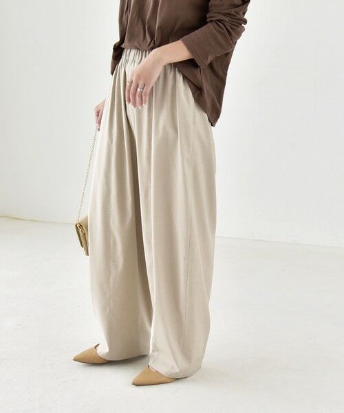 SHIPS / シップス その他パンツ | 《予約》quaranciel:〈洗濯機可能〉ウールライク ピンタック イージー バレル パンツ | 詳細21