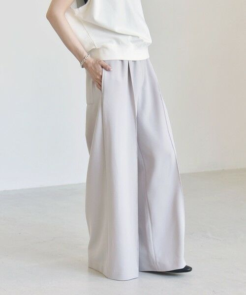 SHIPS / シップス その他パンツ | 《予約》quaranciel:〈洗濯機可能〉ピンタック ワイド イージー パンツ（ライトグレー）