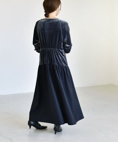 SHIPS / シップス ロング・マキシ丈ワンピース | 《予約》quaranciel:〈洗濯機可能〉ポリエステル ベロア ドロストコンビ ワンピース | 詳細4