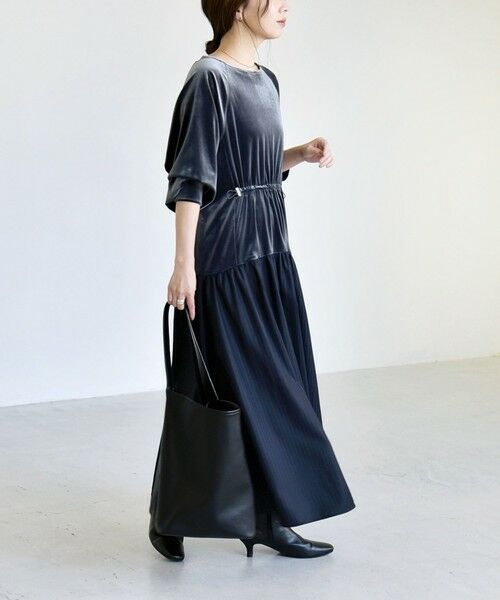 SHIPS / シップス ロング・マキシ丈ワンピース | 《予約》quaranciel:〈洗濯機可能〉ポリエステル ベロア ドロストコンビ ワンピース | 詳細6