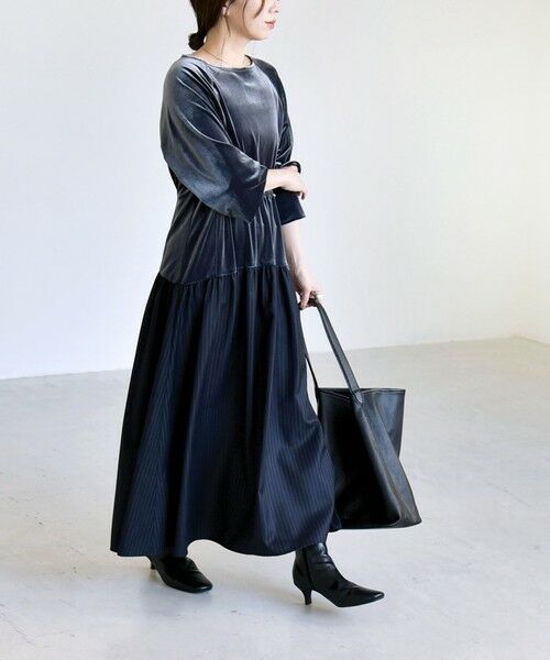 SHIPS / シップス ロング・マキシ丈ワンピース | 《予約》quaranciel:〈洗濯機可能〉ポリエステル ベロア ドロストコンビ ワンピース | 詳細8