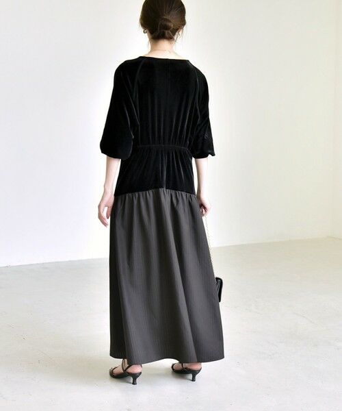 SHIPS / シップス ロング・マキシ丈ワンピース | 《予約》quaranciel:〈洗濯機可能〉ポリエステル ベロア ドロストコンビ ワンピース | 詳細14