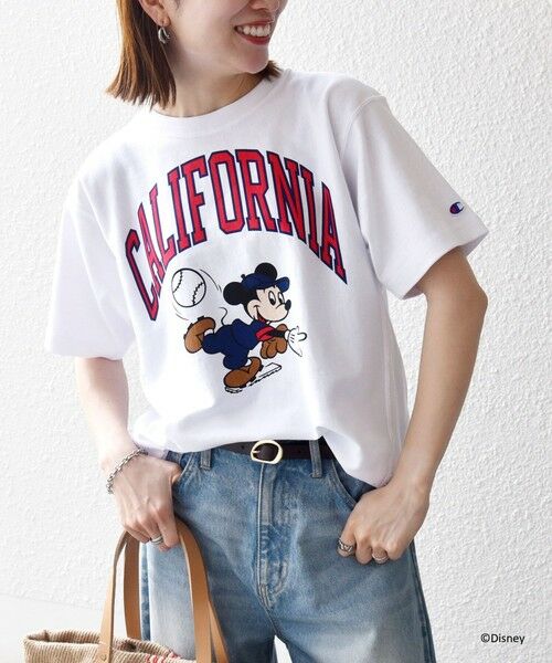 SHIPS / シップス Tシャツ | Champion:〈洗濯機可能〉ディズニー / グラフィック ロゴ ショート スリーブ TEE（ホワイト）
