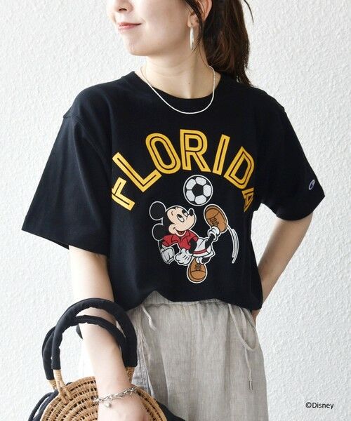 SHIPS / シップス Tシャツ | Champion:〈洗濯機可能〉ディズニー / グラフィック ロゴ ショート スリーブ TEE（ブラック）