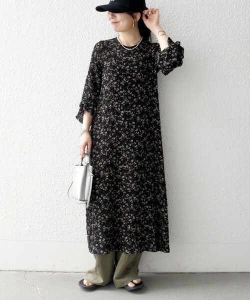 SHIPS / シップス ロング・マキシ丈ワンピース | 《予約》SHIPS any:〈洗濯機可能〉フラワー プリント シャーリング ロング ワンピース | 詳細7