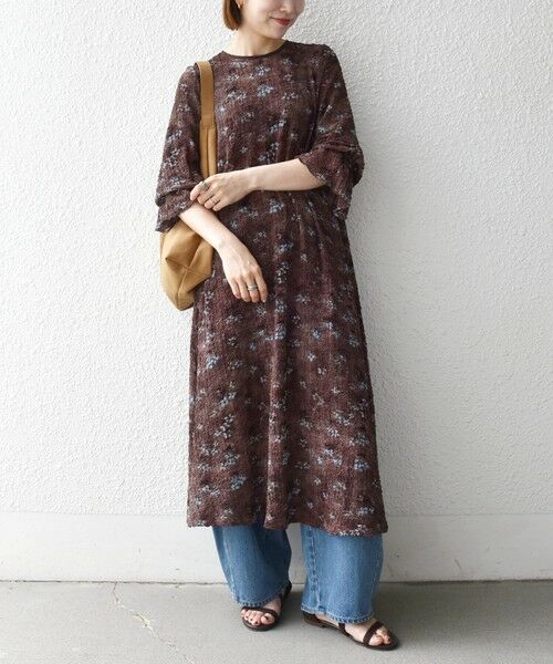 SHIPS / シップス ロング・マキシ丈ワンピース | 《予約》SHIPS any:〈洗濯機可能〉フラワー プリント シャーリング ロング ワンピース | 詳細21