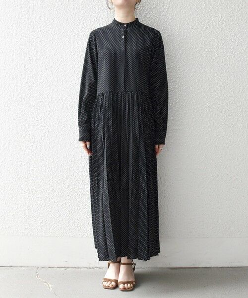 SHIPS / シップス ロング・マキシ丈ワンピース | 《予約》SHIPS any:〈手洗い可能〉ドット バンドカラー プリーツ ロング ワンピース | 詳細9