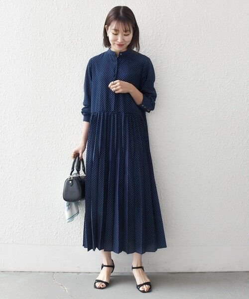 SHIPS / シップス ロング・マキシ丈ワンピース | 《予約》SHIPS any:〈手洗い可能〉ドット バンドカラー プリーツ ロング ワンピース | 詳細13