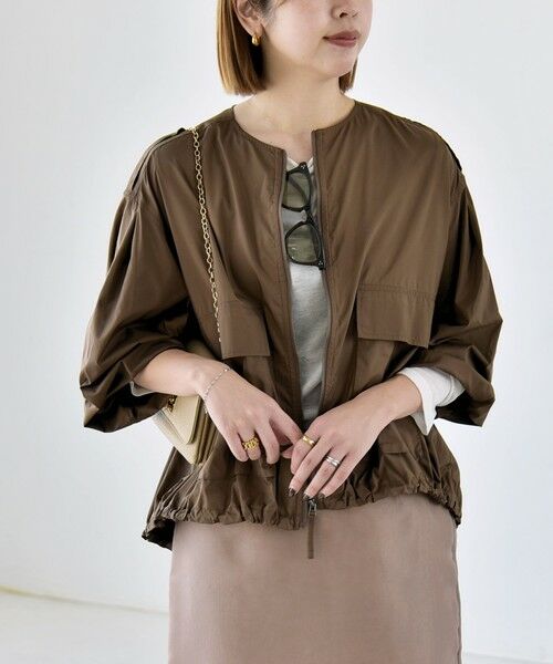 SHIPS / シップス ブルゾン | 《予約》quaranciel:〈防水/防風/洗濯機可能〉LIMONTA EAST ノーカラー ドロスト ブルゾン | 詳細10