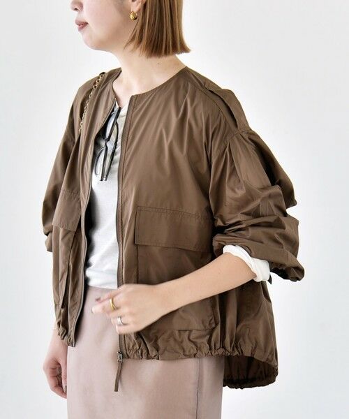 SHIPS / シップス ブルゾン | 《予約》quaranciel:〈防水/防風/洗濯機可能〉LIMONTA EAST ノーカラー ドロスト ブルゾン | 詳細3