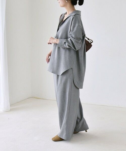 SHIPS / シップス ロング・マキシ丈ワンピース | 《予約》quaranciel:〈洗濯機可能〉ウールライク Vネック スキッパー シャツ & ワイド パンツ セットアップ | 詳細3