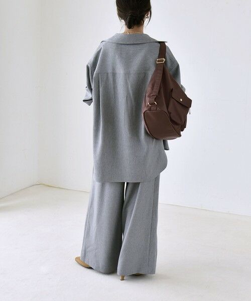 SHIPS / シップス ロング・マキシ丈ワンピース | 《予約》quaranciel:〈洗濯機可能〉ウールライク Vネック スキッパー シャツ & ワイド パンツ セットアップ | 詳細5
