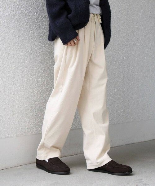 SHIPS / シップス その他パンツ | 〈手洗い可能〉SOLOTEX(R) コーデュロイ 2タック セミワイド イージーパンツ(セットアップ対応)◆(オフホワイト)