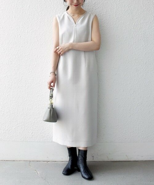SHIPS / シップス ロング・マキシ丈ワンピース | 《予約》SHIPS any:〈洗濯機可能〉カーブネック ノースリーブ ワンピース［NAVY BLUE］ | 詳細1