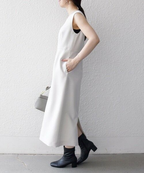 SHIPS / シップス ロング・マキシ丈ワンピース | 《予約》SHIPS any:〈洗濯機可能〉カーブネック ノースリーブ ワンピース［NAVY BLUE］ | 詳細5