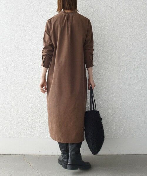SHIPS / シップス ロング・マキシ丈ワンピース | 《予約》SHIPS any:〈洗濯機可能〉ピーチスキン フリル バンドカラー シャツ ワンピース | 詳細3