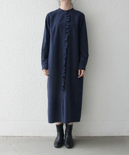 SHIPS / シップス ロング・マキシ丈ワンピース | 《予約》SHIPS any:〈洗濯機可能〉ピーチスキン フリル バンドカラー シャツ ワンピース | 詳細24