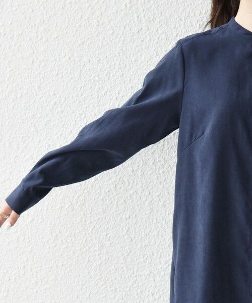 SHIPS / シップス ロング・マキシ丈ワンピース | 《予約》SHIPS any:〈洗濯機可能〉ピーチスキン フリル バンドカラー シャツ ワンピース | 詳細27