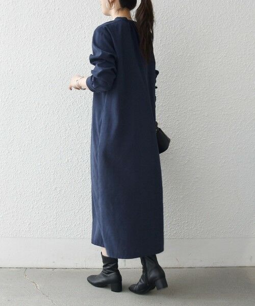 SHIPS / シップス ロング・マキシ丈ワンピース | 《予約》SHIPS any:〈洗濯機可能〉ピーチスキン フリル バンドカラー シャツ ワンピース | 詳細18